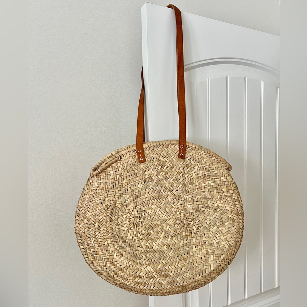 Large Moroccan Round Basket – Palm & Leather